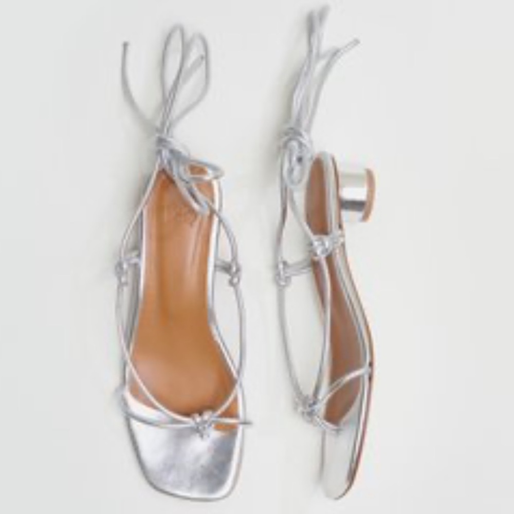 LOQ Dora Sandal in rare Plata